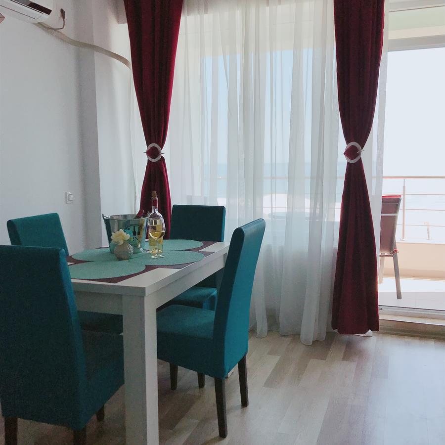Blue Summerland 2 Apartment